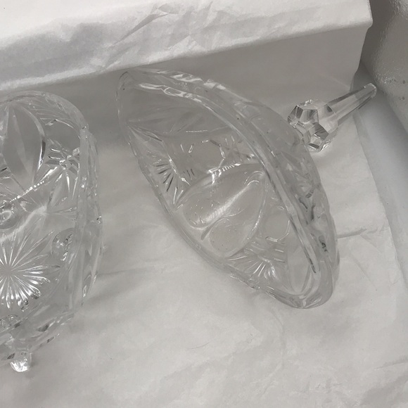 Vintage Cut Glass, Crystal Clear, Candy Footed Bowl With Lid - Picture 5 of 9